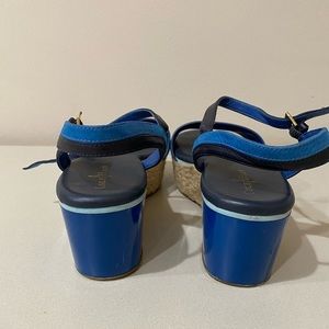 Women sandals